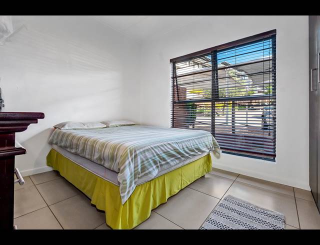 3 BEDROOM APARTMENT FOR SALE IN DAINFERN